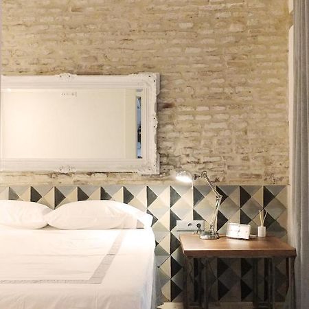 Architecture & Design Home In Triana Séville Extérieur photo